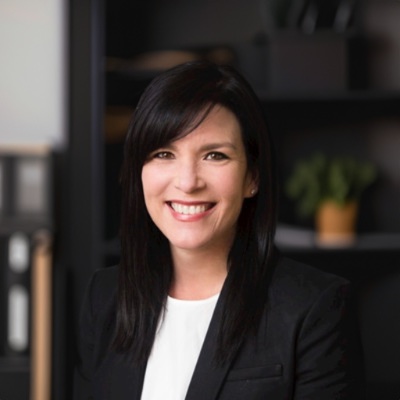 Lara Fulmer Headshot
